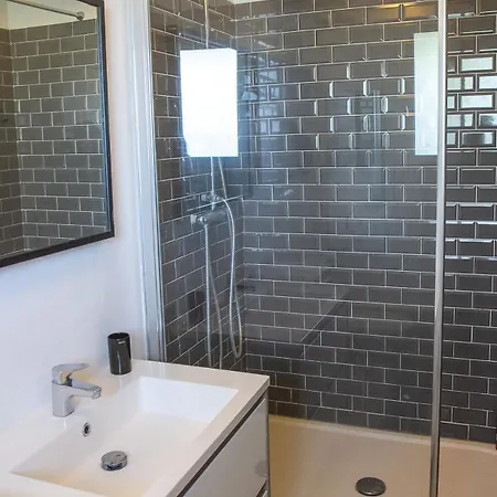 Appartement Loft Bourdaines And Wood